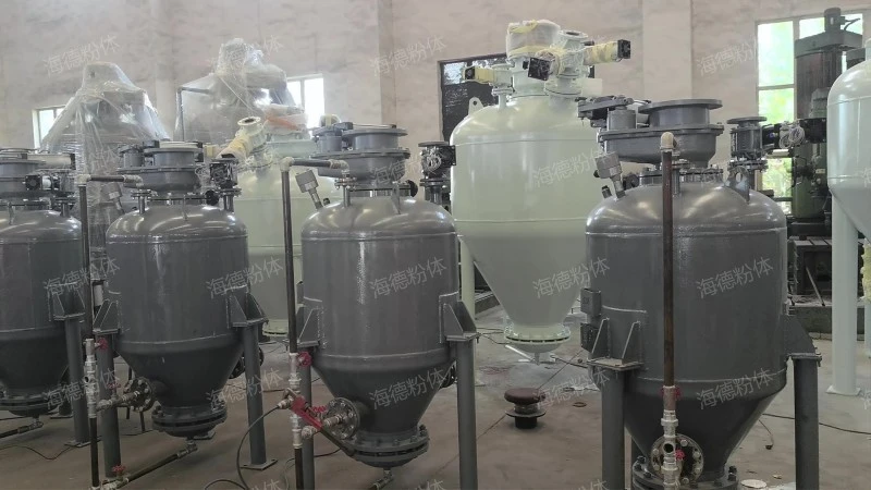 HDF type bottom conveying pump