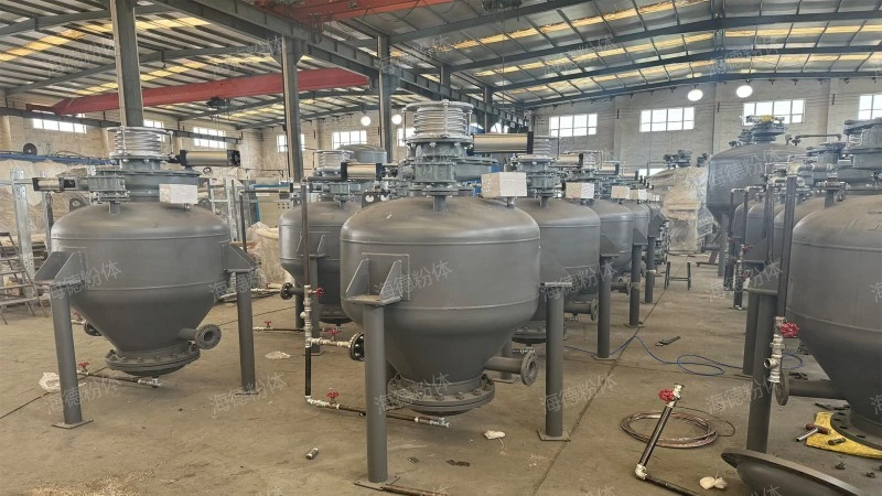 Pulse type bin pump