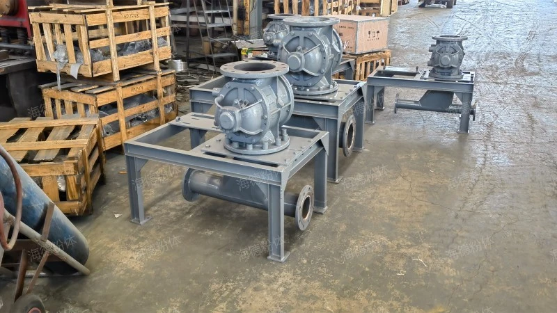 Stainless steel round mouth discharger