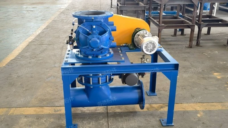 Y-type rotary discharger