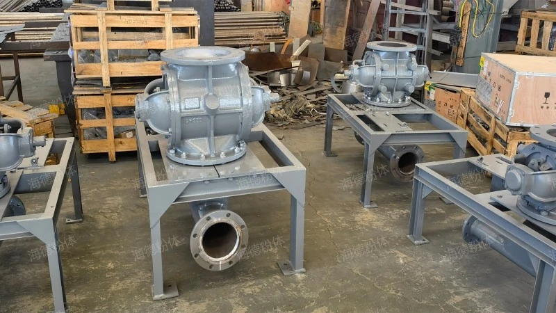 Carbon steel rotary discharger