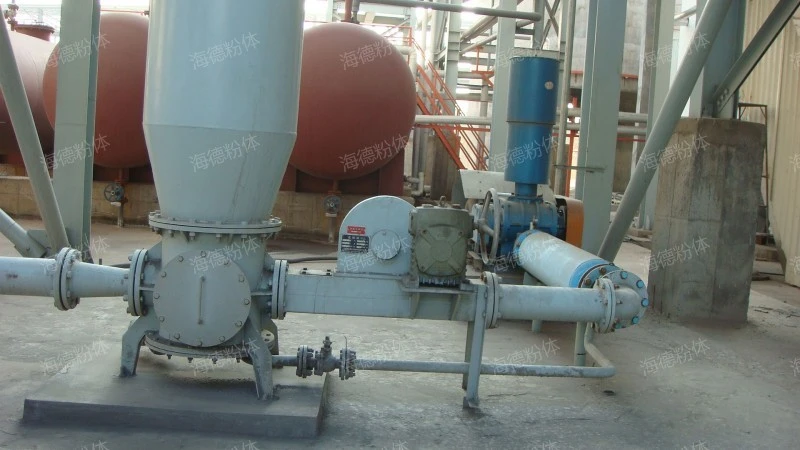 Dust-free sealed pump