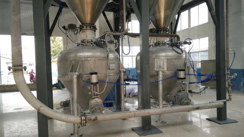 Magnesia sand conveying system