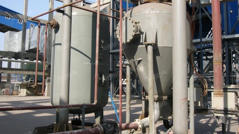 Dry dust transportation