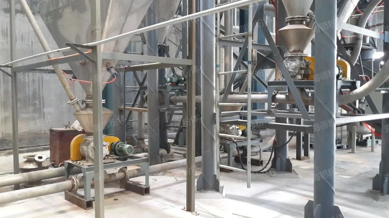 Magnesia sand conveying system