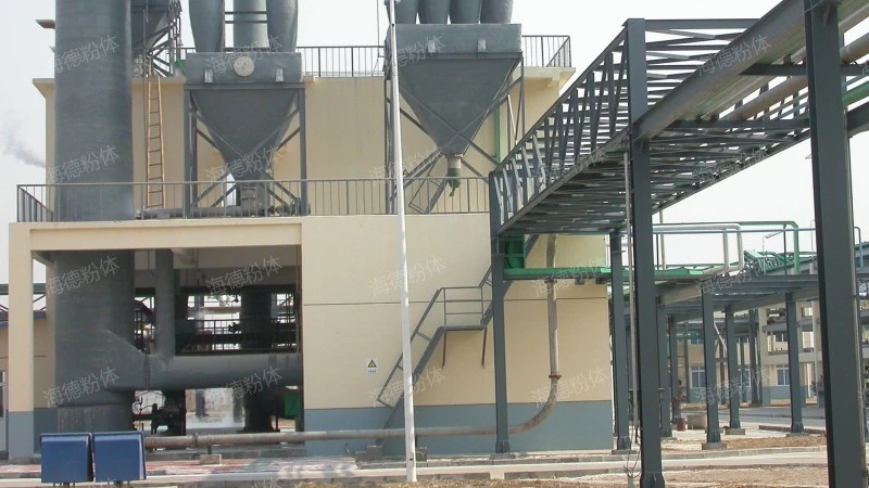 Latex powder pneumatic conveying system