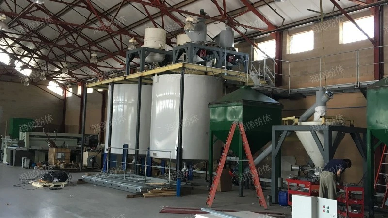 Latex powder pneumatic conveying system